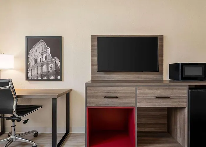 Ramada By Wyndham Allentown Bethlehem