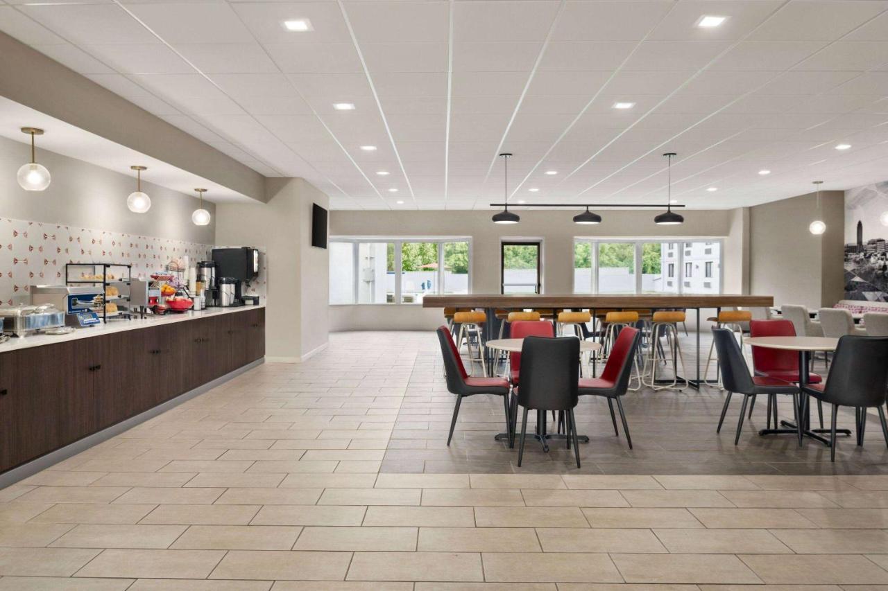 Ramada By Wyndham Bethlehem Allentown