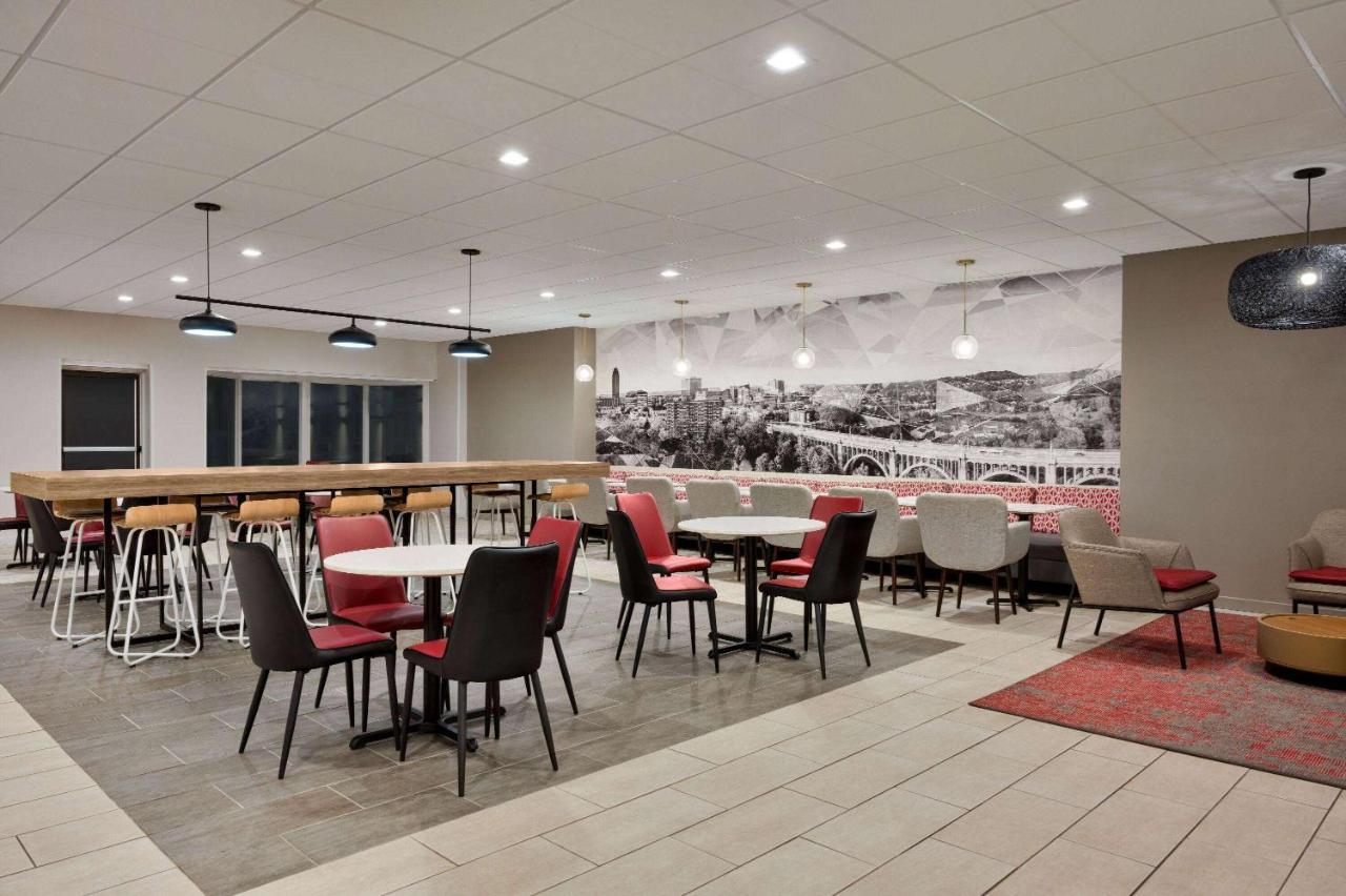 Ramada By Wyndham Bethlehem Hotel