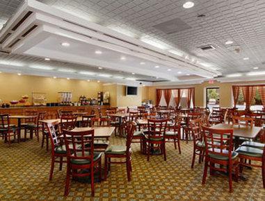 Ramada By Wyndham Bethlehem 3*