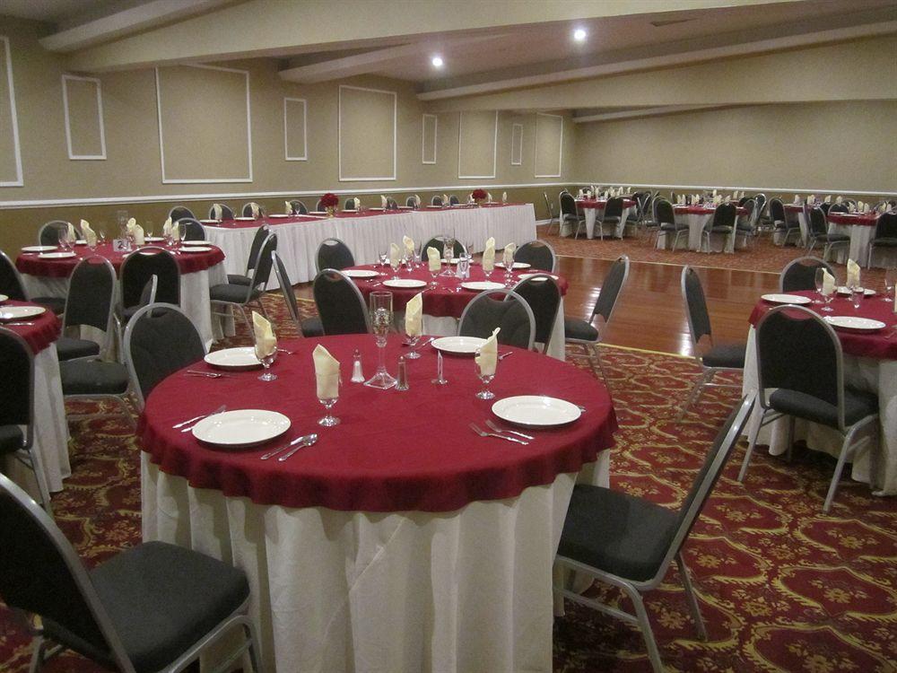 Ramada By Wyndham Bethlehem Allentown