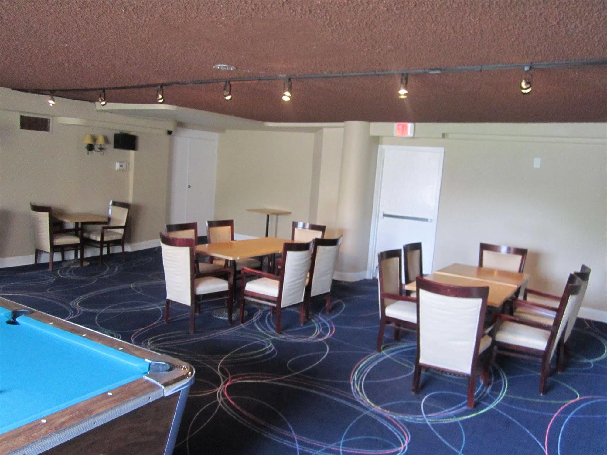 Hotel Ramada By Wyndham Bethlehem 3*
